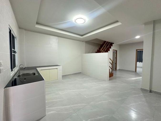 รูป ขายบ้านแฝดศรีราชา โซนเก้ากิโล ใกล้บ้านเอื้ออาทร ศรีราชา  - รูปที่ 6/20