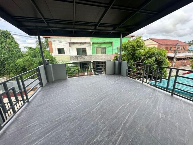 รูป ขายบ้านแฝดศรีราชา โซนเก้ากิโล ใกล้บ้านเอื้ออาทร ศรีราชา  - รูปที่ 13/20