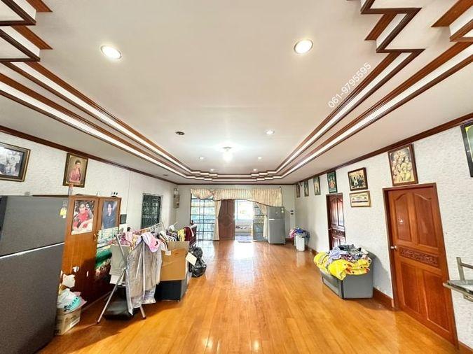picture Bang Phra land, beautiful plot with buildings, near Bang Phra beach - 17/18