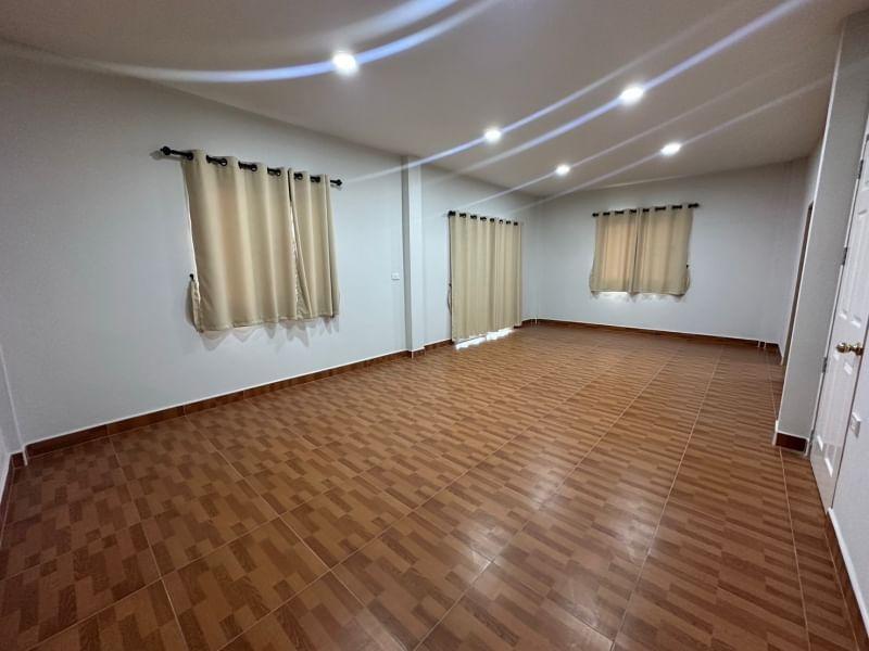 รูป ขายบ้านแฝดศรีราชา โซนเก้ากิโล ใกล้บ้านเอื้ออาทร ศรีราชา - รูปที่ 12/20