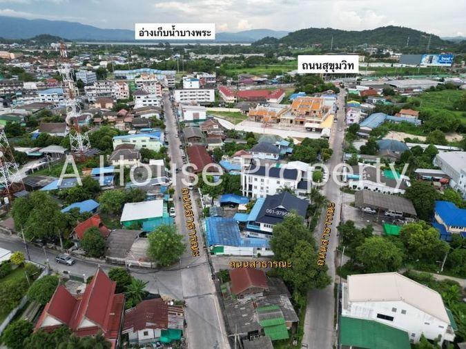 picture Bang Phra land, beautiful plot with buildings, near Bang Phra beach - 2/18