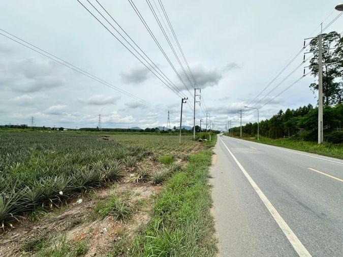 picture Beautiful plot of land, good location, on the main road, Nong Suea Chang, Nong Yai - 7/15