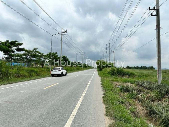 รูป ที่ดินแปลงสวย ทำเลดี ติดถนนหลัก หนองเสือช้าง หนองใหญ่ - รูปที่ 13/15