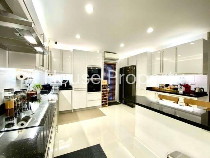 picture Luxury detached house, second hand, Sriracha area, city center, full options - 4/13