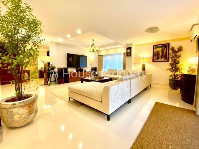 รูป บ้านเดี่ยวสุดหรู มือสอง โซนศรีราชา ใจกลางเมือง ออฟชั่นครบ - รูปที่ 3/13