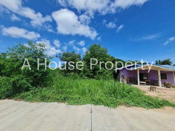 picture Land for sale in Na Jomtien, beautiful plot, prime location, near the beach - 6/10