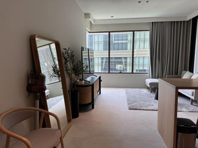 picture The Emporio Place - 12A Floor - 48 sq.m. - 2/7