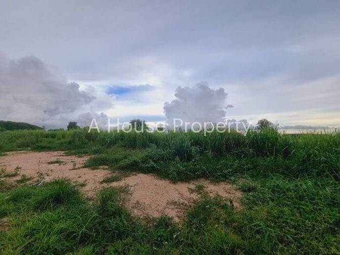 รูป ขายที่ดินแปลงสวย พันเสด็จ บ่อวิน ศรีราชา ทำเลดี ผังสีม่วง - รูปที่ 2/10