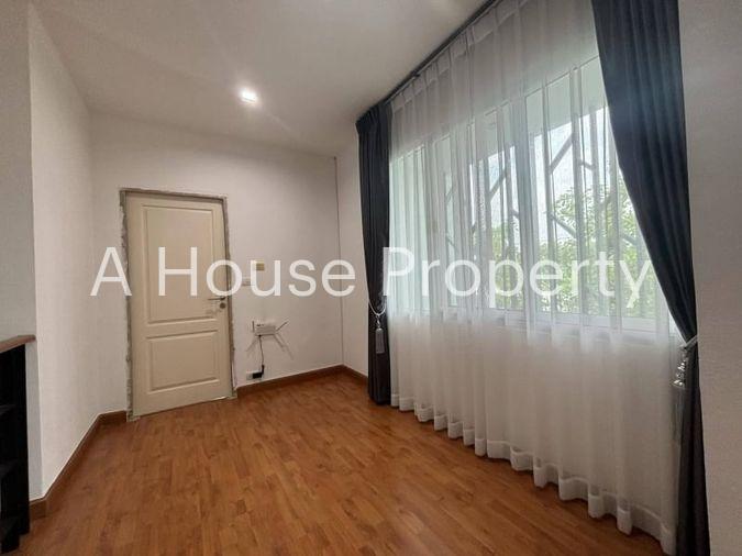 picture Second-hand detached house, The Season Valley 1 project, Sriracha, Chonburi - 11/20