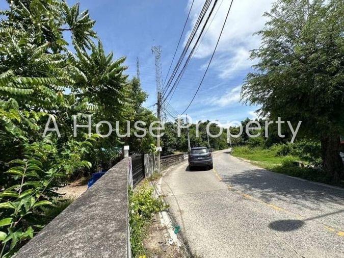 picture Beautiful plot of land with buildings, located on a public road, near Khao Taeng On Temple - 6/9