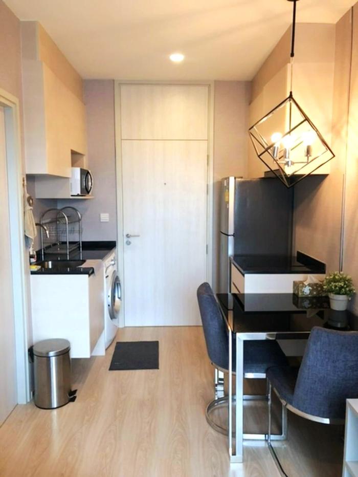 picture Available!! Noble Revolve Ratchada Near MRT 0 Meter LineID : @Habitant (with@ Ahead) - 1/7