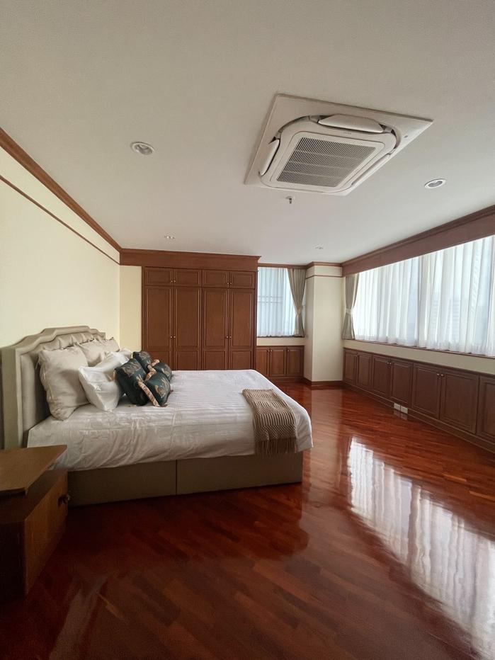 picture Newly renovated! Raumsuk 3beds 330sqm. Line id: @pfagent - 10/19