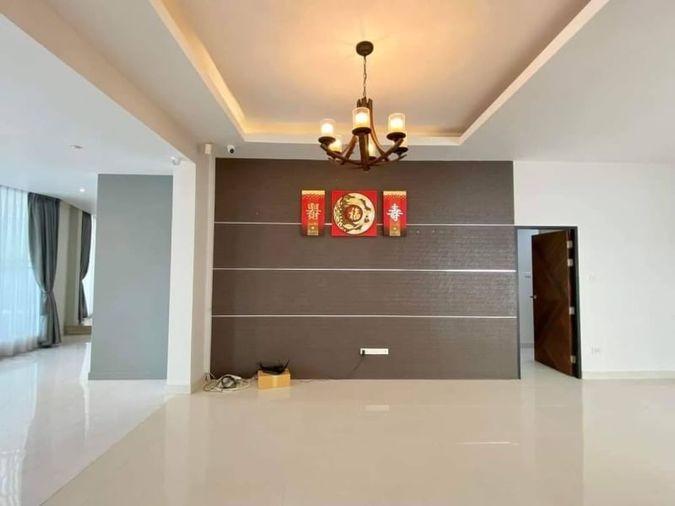 picture Large detached house for sale, outside the project, Nong Kho, Sriracha, Chonburi - 10/16