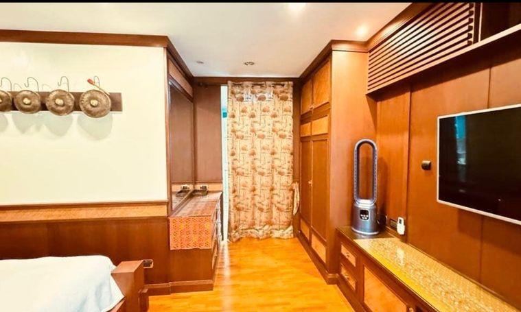 picture for rent Baan Siri Sathorn. Studio 37sqm. Line id: @pfagent - 3/5