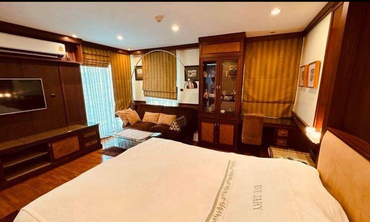 picture for rent Baan Siri Sathorn. Studio 37sqm. Line id: @pfagent - 2/5