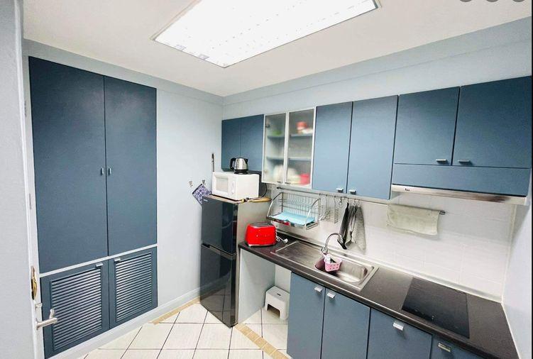 picture for rent Baan Siri Sathorn. Studio 37sqm. Line id: @pfagent - 4/5