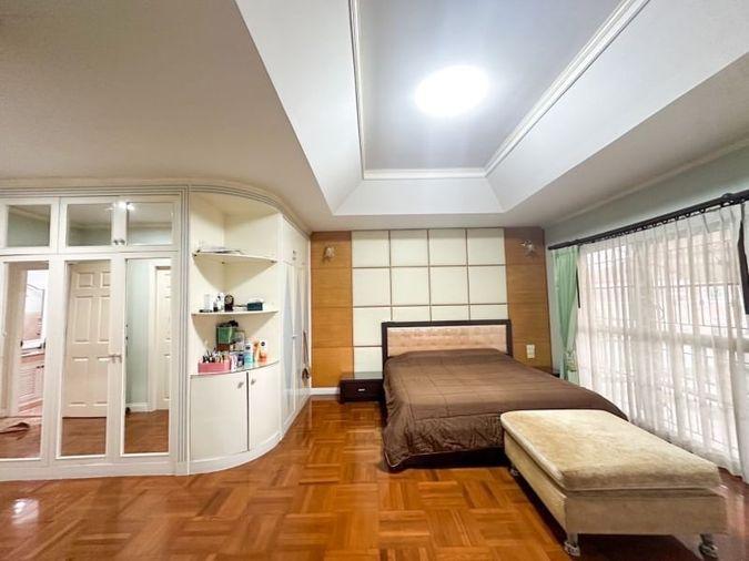 รูป บ้านเดี่ยวมือสอง หลังใหญ่ โครงการคันทรีโฮม 1 ศรีราชา ชลบุรี  - รูปที่ 17/20