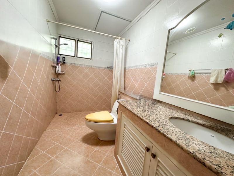 รูป บ้านเดี่ยวมือสอง หลังใหญ่ โครงการคันทรีโฮม 1 ศรีราชา ชลบุรี  - รูปที่ 20/20