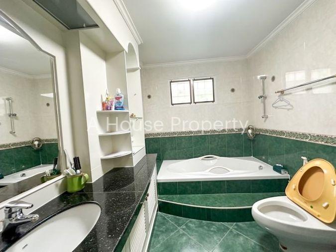 รูป บ้านเดี่ยวมือสอง หลังใหญ่ โครงการคันทรีโฮม 1 ศรีราชา ชลบุรี - รูปที่ 16/20