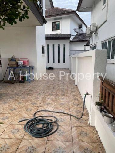 รูป ขายบ้านเดี่ยว 2 ชั้น โครงการโกลเด้นปาร์ค สุรศักดิ์ ศรีราชา ชลบุรี - รูปที่ 10/12