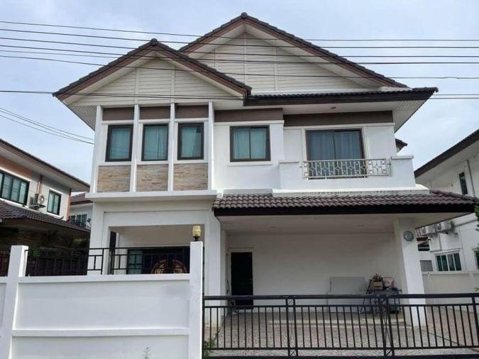 picture For sale: 2-storey detached house, Golden Park project, Surasak, Sriracha, Chonburi - 1/12