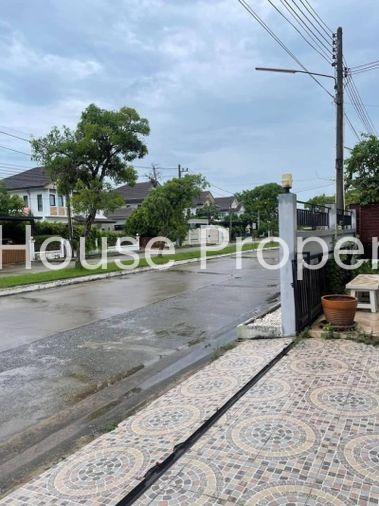 picture For sale: 2-storey detached house, Golden Park project, Surasak, Sriracha, Chonburi - 12/12