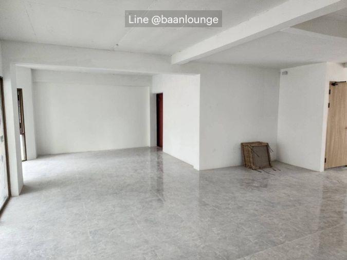 picture for rent, Witthayu Road, behind Rolex Watch Center. - 9/19