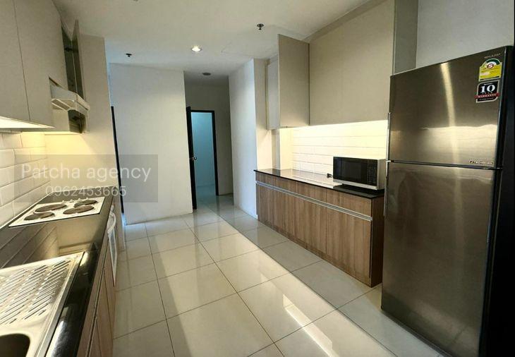 picture for rent Charoenjai Place Ekkamai12. 3bed 171sqm. Line id: @pfagent - 4/12