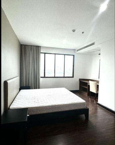 picture for rent Charoenjai Place Ekkamai12. 3bed 171sqm. Line id: @pfagent - 12/12