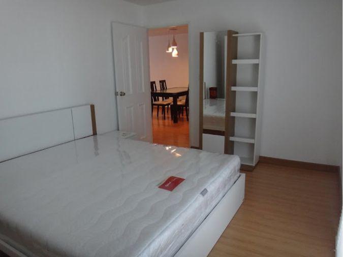 picture  Silom Terrace. 2beds 99sqm. Line id: @pfagent - 11/11