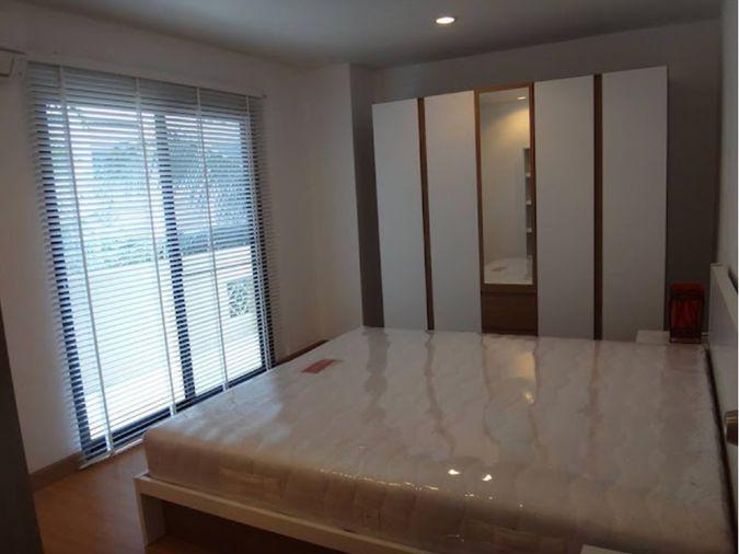 picture  Silom Terrace. 2beds 99sqm. Line id: @pfagent - 10/11