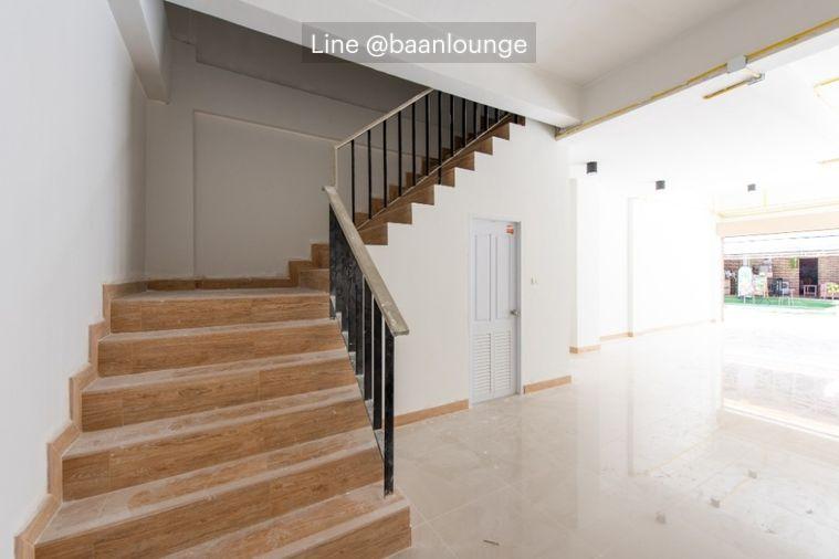 picture For rent shophouse, Soi Pracha Uthit 83 - 2/2