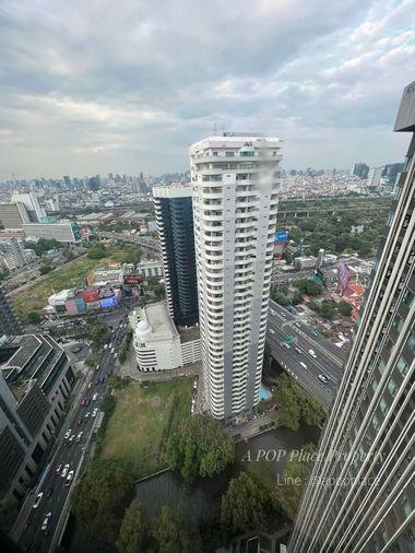 picture Life One Wireless For rent nice decor. 1 bed 1 bath 18,000 baht     Line : @apopplace - 8/9