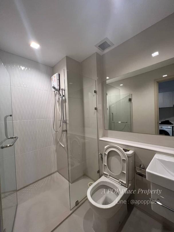 picture Life One Wireless For rent nice decor. 1 bed 1 bath 18,000 baht Line : @apopplace - 9/9