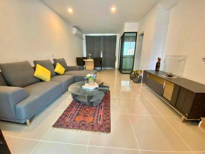 picture Patio Srinakarin Rama 9  3 bedrooms, 3 bathrooms 2 parking spaces - 2/9