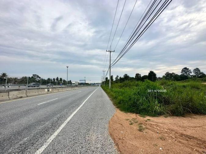 รูป ขายที่ดินแปลงสวย ติดถนนคู่ขนานมอเตอร์เวย์สาย7 หนองปลาไหล บางละมุง  - รูปที่ 6/7