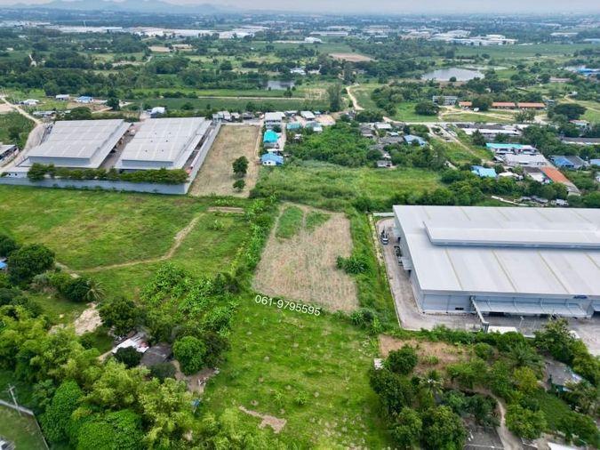 รูป ขายที่ดินแปลงสวย ใกล้ถนน331  ติดกับนิคมอุตสาหกรรมปิ่นทอง2 ศรีราชา  - รูปที่ 4/6