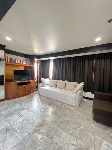 picture for rent Wittayu Complex. 2bed 120sqm. Pets ok! Line id: @pfagent - 1/19