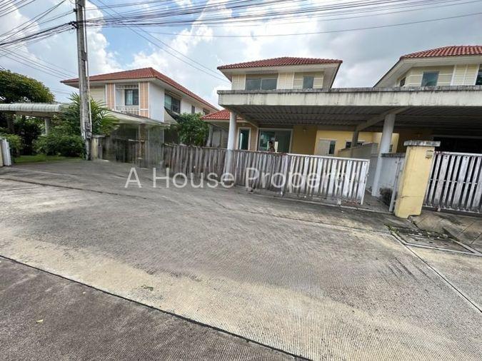 รูป ขายบ้านเดี่ยว 2 ชั้น หมู่บ้านเฮาส์ ออฟ เดอะ คานารี่ ศรีราชา ชลบุรี - รูปที่ 1/14