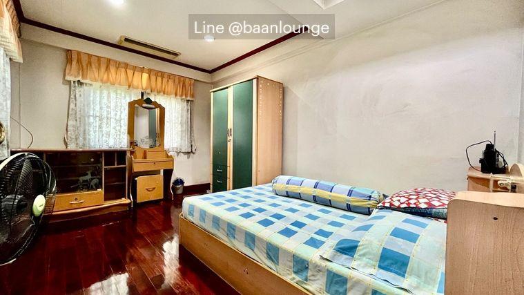 picture For rent house in Soi Bangnatrad 19-21 2 floors Size 100 square wah - 21/37