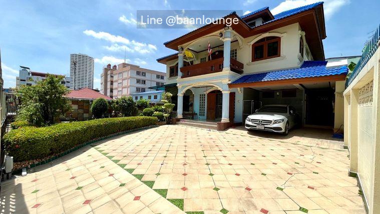 picture For rent house in Soi Bangnatrad 19-21 2 floors Size 100 square wah - 2/37