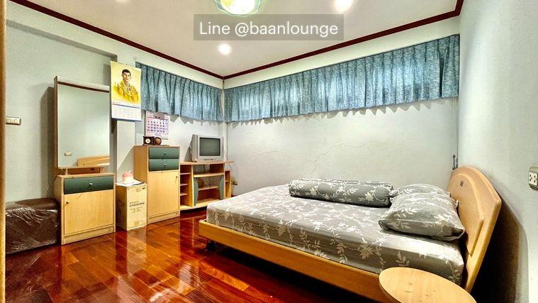 picture For rent house in Soi Bangnatrad 19-21 2 floors Size 100 square wah - 20/37