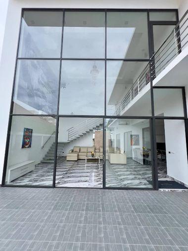 รูป Brand new high class European standard villa on Pratumnak 5 minutes walk from the beach  - รูปที่ 4/16