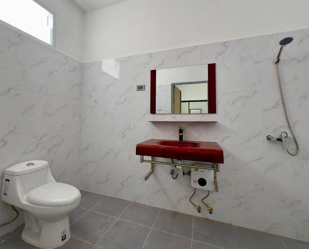 รูป Brand new high class European standard villa on Pratumnak 5 minutes walk from the beach  - รูปที่ 13/16