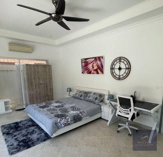 picture Majestic Residence on Prathamnak Hill Only 1 minute from the private beach - 23/24