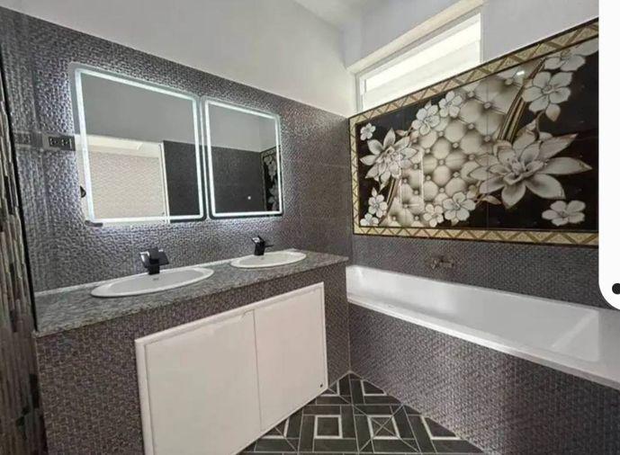รูป Brand new high class European standard villa on Pratumnak 5 minutes walk from the beach  - รูปที่ 9/16