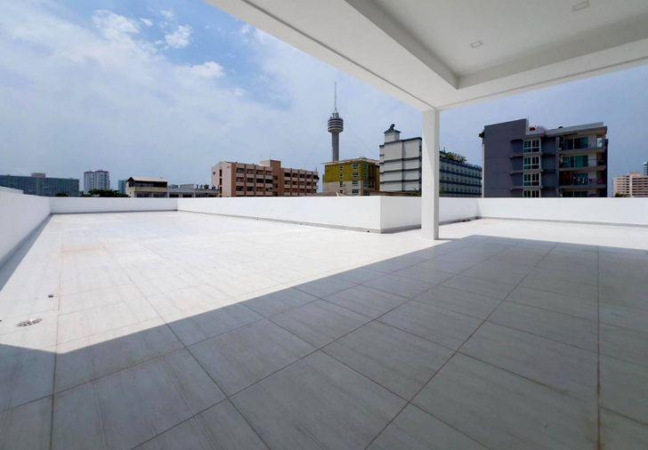 รูป Brand new high class European standard villa on Pratumnak 5 minutes walk from the beach  - รูปที่ 16/16