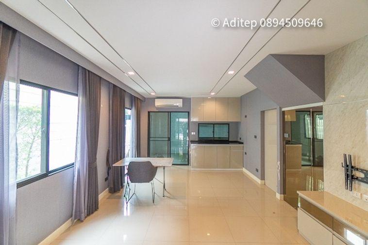 รูป ขายทาวน์โฮม 3 ชั้น บ้านกลางเมือง รามอินทรา-วัชรพล 28 ตรว. 3 ห้องนอน 3 ห้องน้ำ ใกล้จุดขึ้นลงทางด่วน สุขาภิบาล 5 - รูปที่ 8/35
