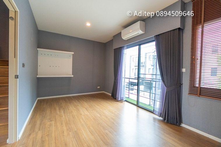 รูป ขายทาวน์โฮม 3 ชั้น บ้านกลางเมือง รามอินทรา-วัชรพล 28 ตรว. 3 ห้องนอน 3 ห้องน้ำ ใกล้จุดขึ้นลงทางด่วน สุขาภิบาล 5 - รูปที่ 14/35