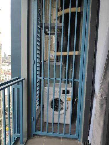 picture Condo for Rent: XT PHAYATHAI  Schedule a viewing 👉 Line: @propertybkk4 - 8/9